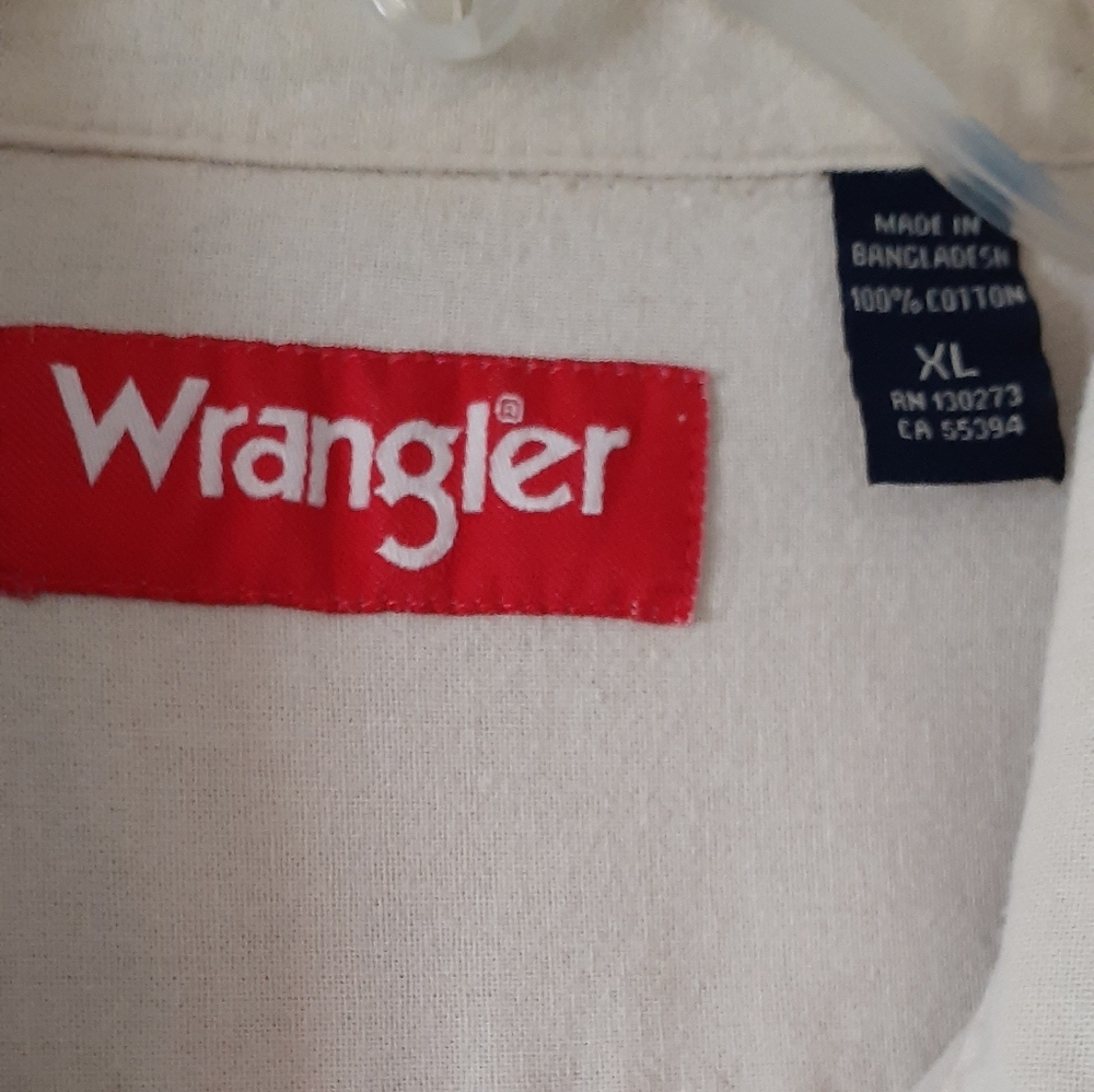 Wrangler - Picture 3 of 3
